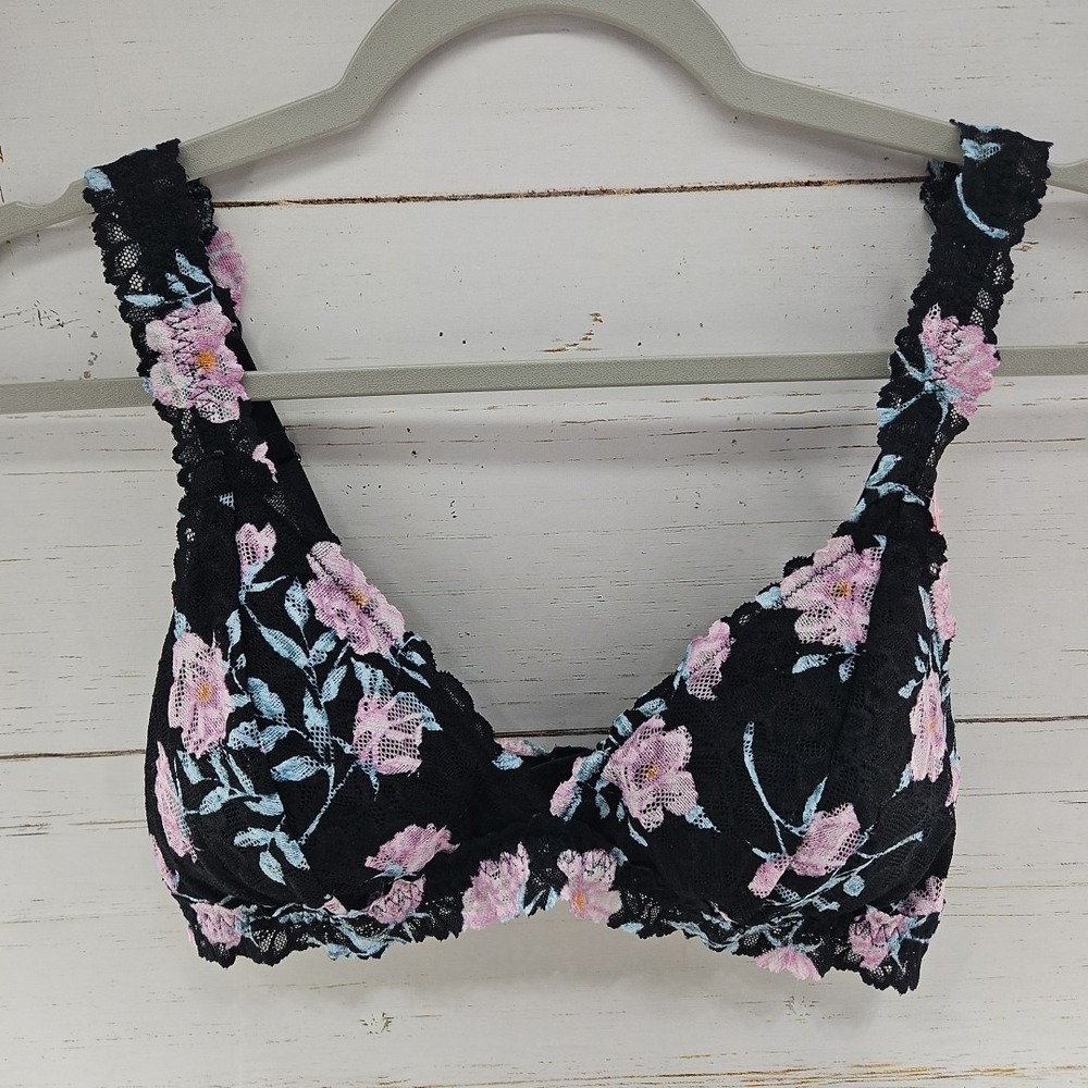 Victorias‎ Secret Bra Lace Bralette XL Black Pink Floral Lined Cups Wireless